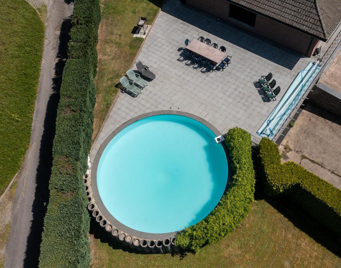 Luxueuse Et Spacieuse Villa Avec Sauna Et Piscine มัลเมอดี ภายนอก รูปภาพ